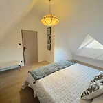 Duplex Contemporain Et Confort Apartment *