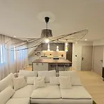 Duplex Contemporain Et Confort *