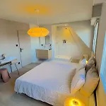 Duplex Contemporain Et Confort Daire *
