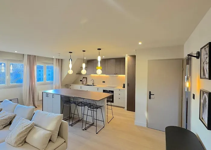 Appartement Duplex Contemporain Et Confort